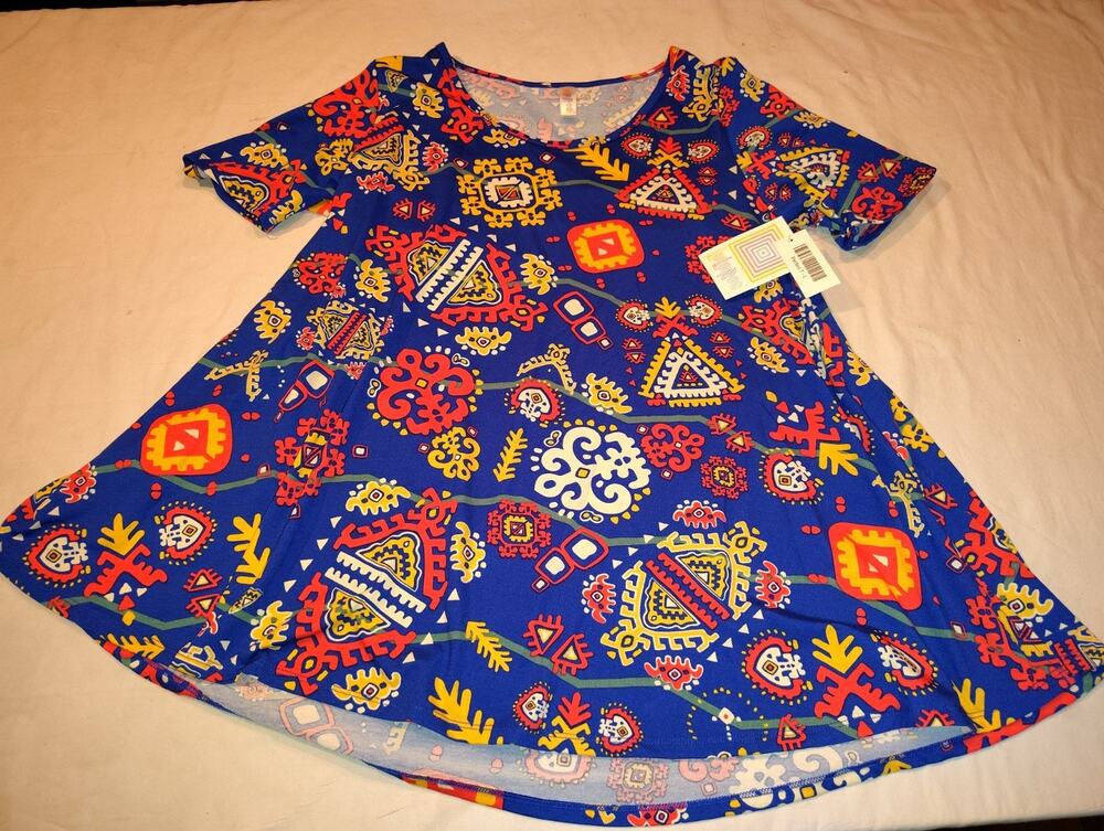 LuLaRoe Perfect T Short Sleeve Shirt Top Size Large NWT L Blue Tribal NEW